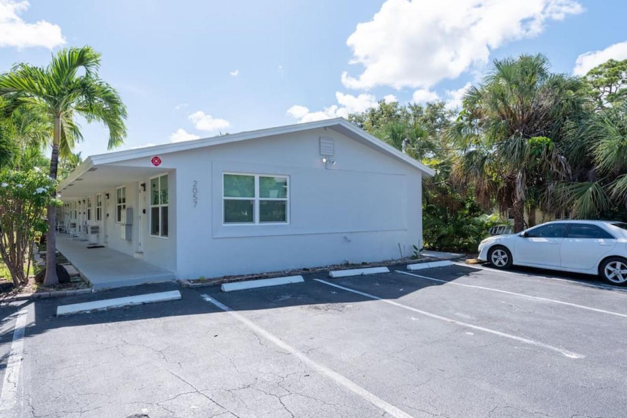 Just Off The Drive 4 Fort Lauderdale Exterior photo